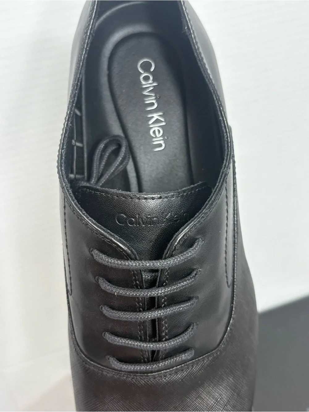 Size 10 Men Calvin Klein Men’s Drew Almond Toe Black Dress Shoes CMDREW NEW